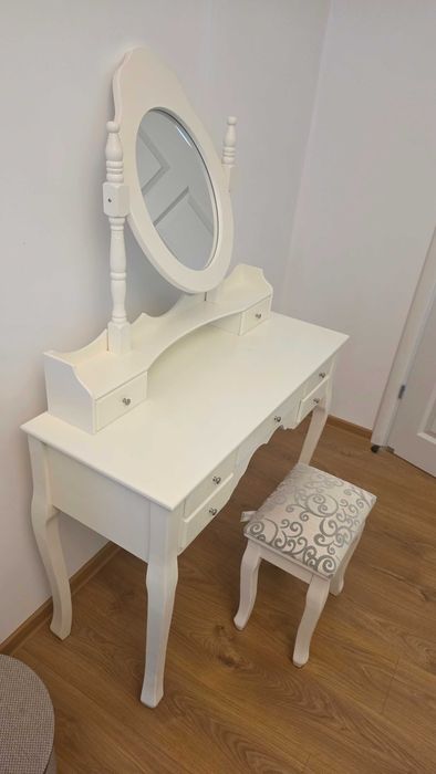 Masa de toaleta/machiaj stil Victorian, oglinda, taburet, sertare, Alb