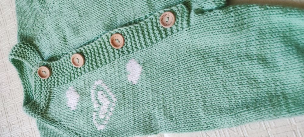 Продам вязаный комбинезон