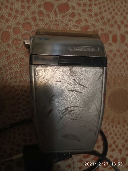 Руска електрическа самобръсначка