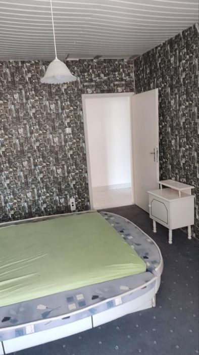 Дава се под наем Четиристаен апартамент в Пловдив, Център - 110 кв.м за 375 € - Снимка #2