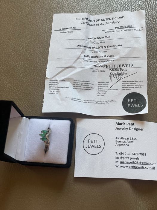 Пръстен с диаманти и изумруди (смарагди)!