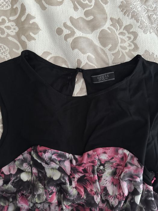 Rochita Guess originala