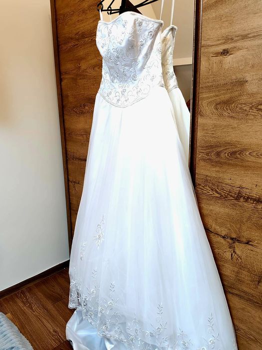 Rochie SPECTACULOASA de mireasa !