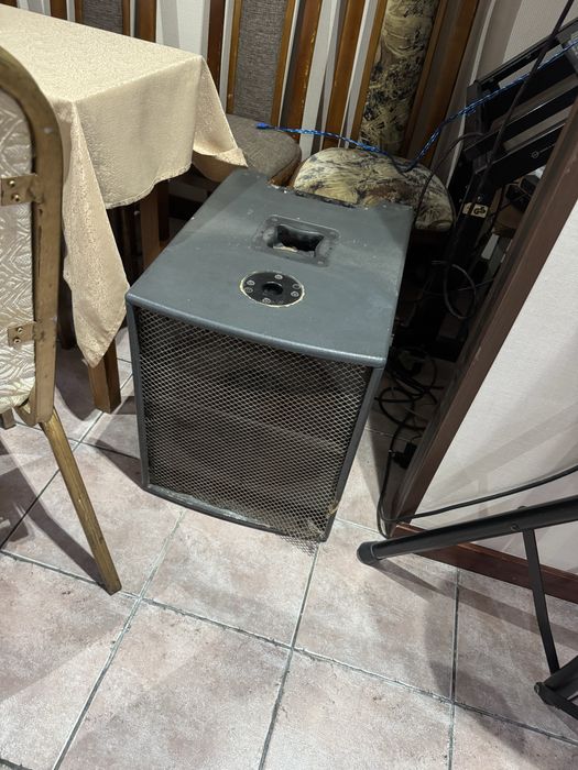 Музыкальная аппаратура