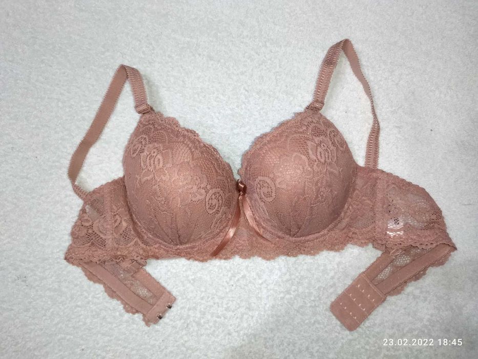 Новый бюстгальтер, 36/80