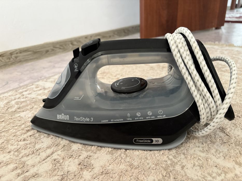 СРОЧНО продается утюг новый