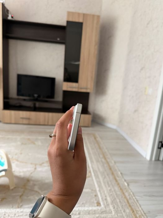 iPhone 16 128GB, өте жақсы жағдайда.