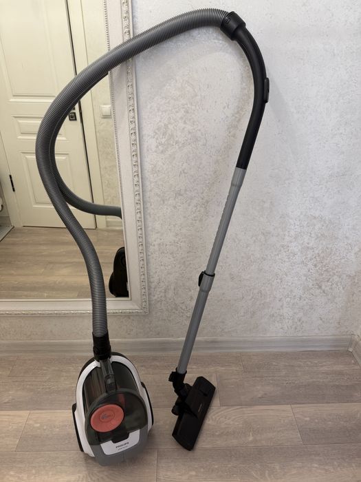 Пылесос Philips срочно