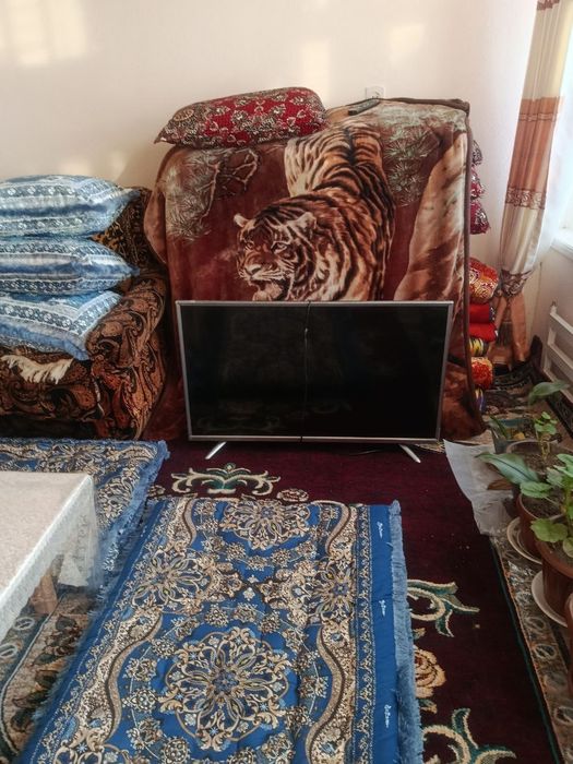 Продаётся шваки телевизор 43 диагональ