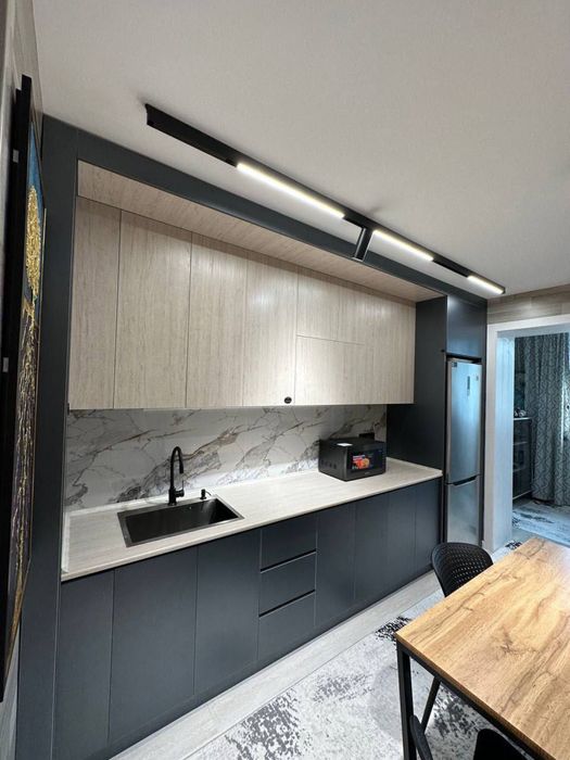 5 комнат , Ц-6, Финансовый интитут