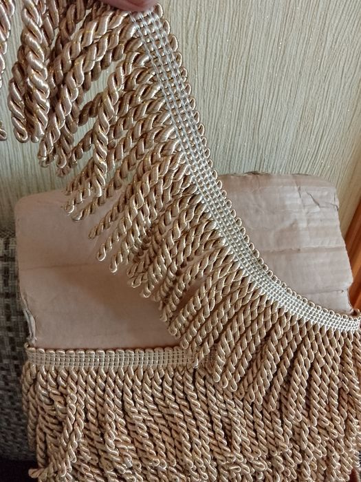 Бахрома крученная продам
