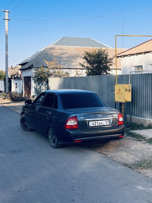 Приора 1 сатылады