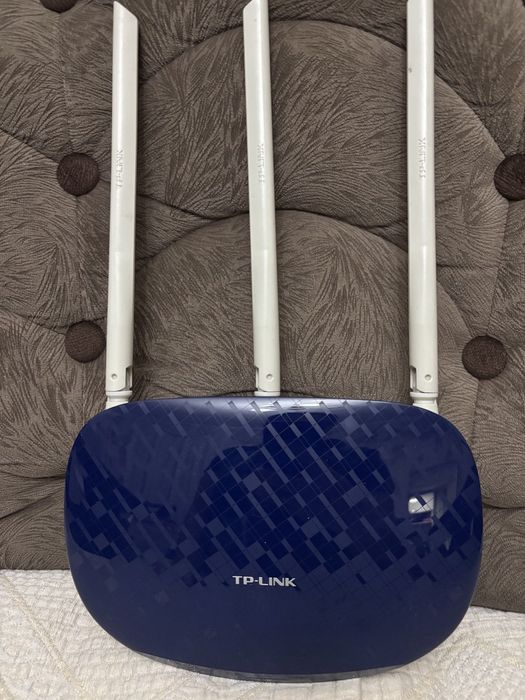 Продается 2 штуки wi fi роутер