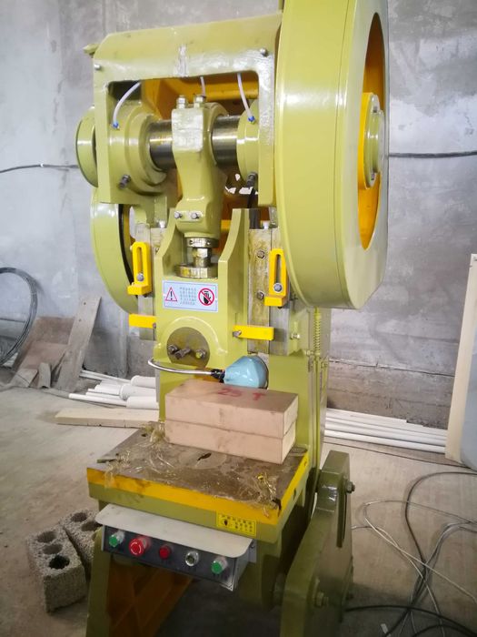 пресс кривошипный 10,16,25,40,63,80,100тона