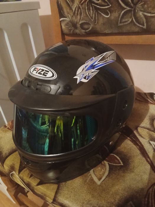 Vand casca moto ,scuter,dubla viziera