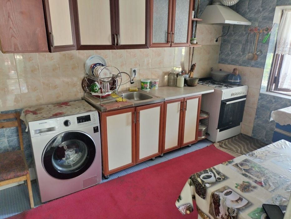 Продам дом . Срочно. Махалля Олмос 35000 у.е за сотку Яшнабадски