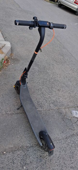Тротинетка запазена