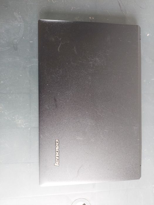 Laptop Lenovo B590 i3