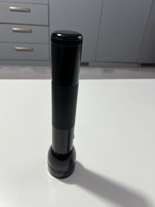 Lanterna MAGLITE
