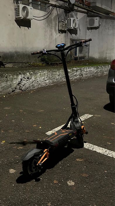 Trotineta electrica KuKirin G3 PRO Modificată