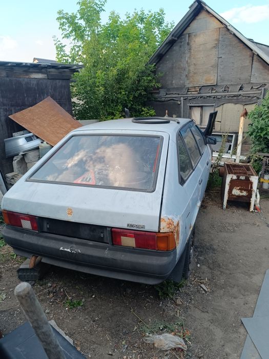 2141 Москвич 1993г.в