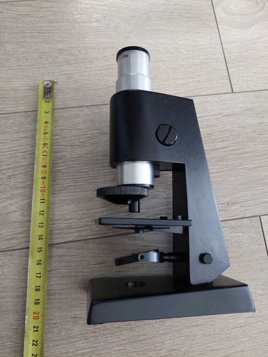 Стар микроскоп УШМ-1