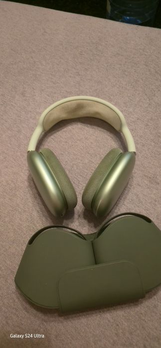 Airpods max pro 1st gen green folosite de cateva ori Bucuresti