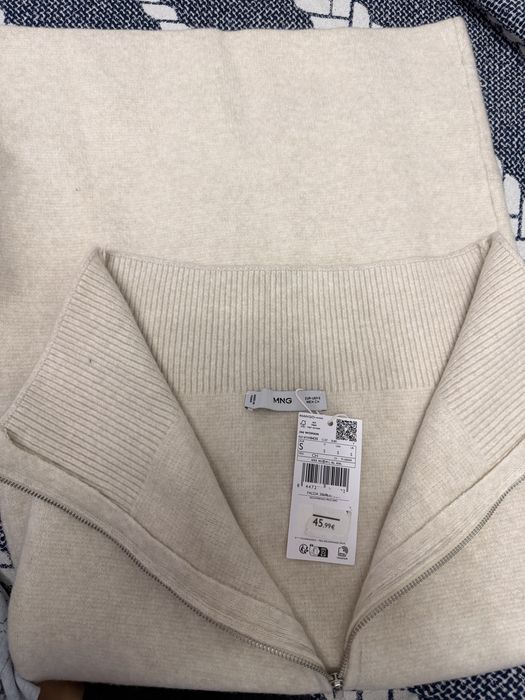 Ayollar yupkasi Mango brendi S