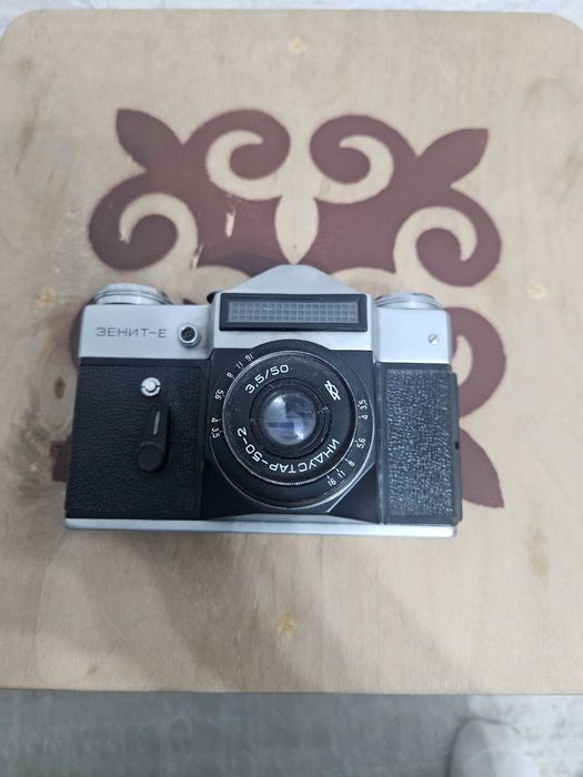 Продаю фотоаппарат Зенит-Е