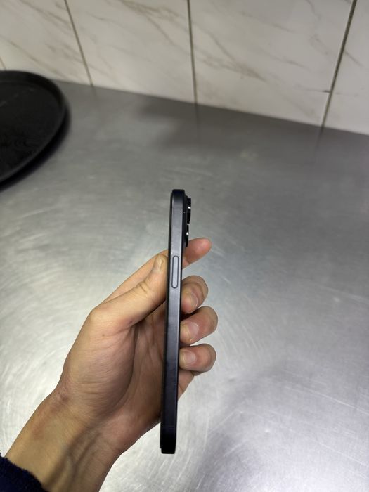 Iphone 15 olib ishlatsez bo’ldi