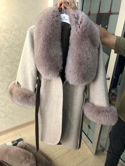 Palton de alpaca cu blana naturala