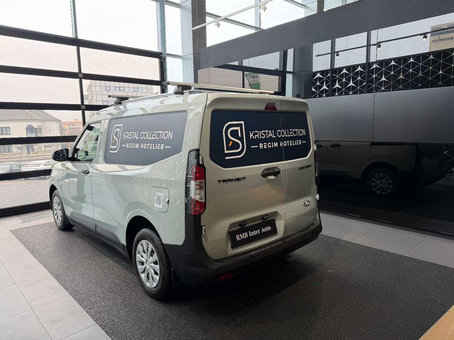 FORD Courier 2024 — imagine 3