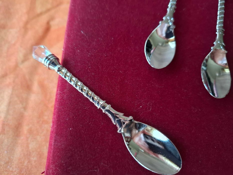 Метални лъжички за кафе