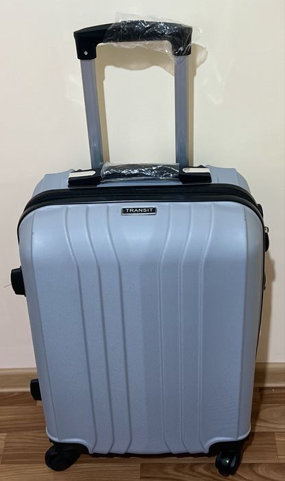 Куфар за ръчен/кабинен бага ж