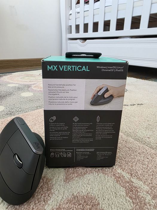 Logitech MX Vertical 910-005448 – ергономична безжична мишка