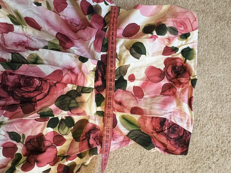 Рокля Mohito 36 размер