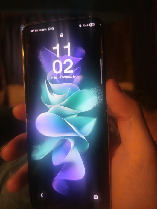 Vând Samsung Z flip 3