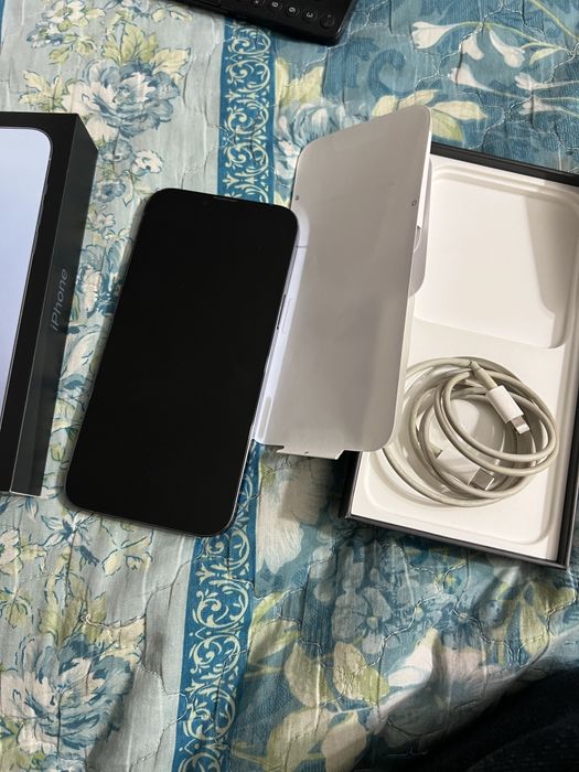 Продам iphone 13 pro max