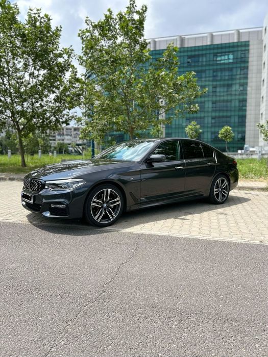 BMW seria 5 g30 M pachet original interior exterior 2018