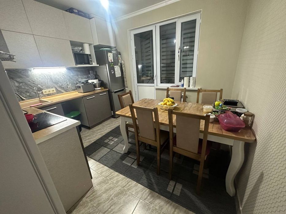 Продам 3х комнатная квартиру