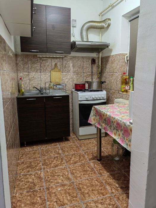 Garsoniera spre inchiriere scoala nr.5