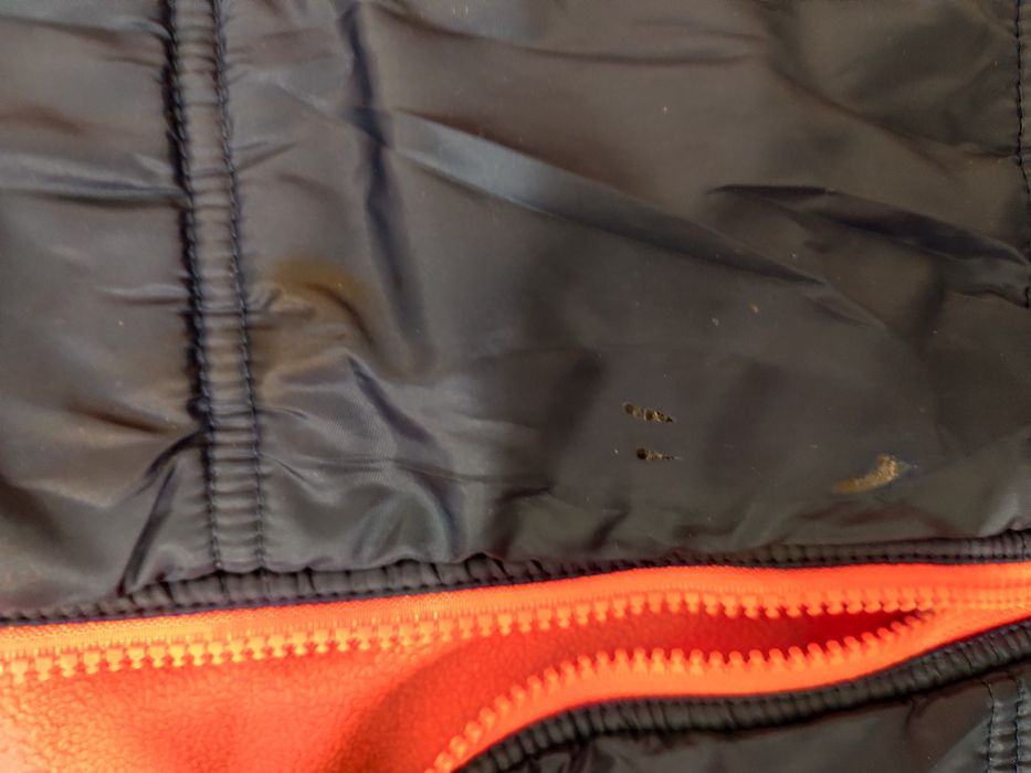 Два броя есенни якета