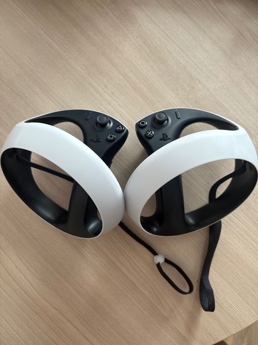 Продаю шлем виртуальной реальности PS VR2