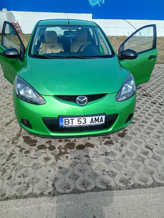 Vând autoturism Mazda 2