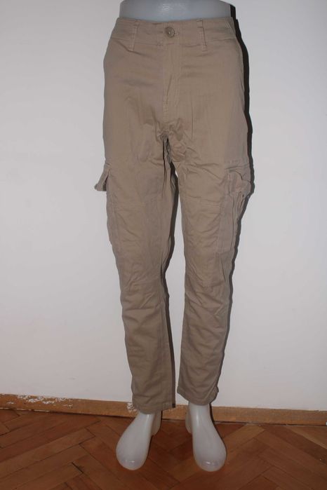 Мъжки карго панталон Only & Sons, Размер М, цвят каки.