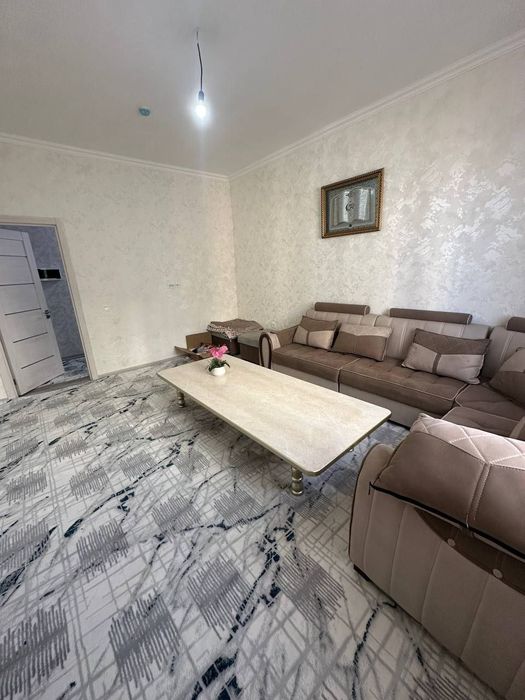 Продаётся 3-х комнатная квартира в Янги Дархан