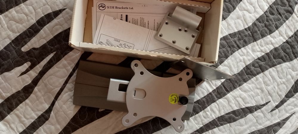 Кронштейн Golden Blacked.