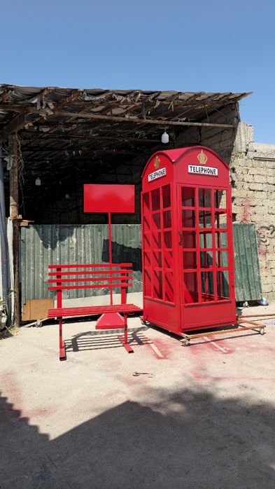 Продаётся телефон будка декоративная