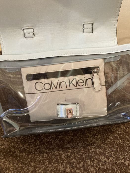 Оригинална дамска чанта Calvin Klein