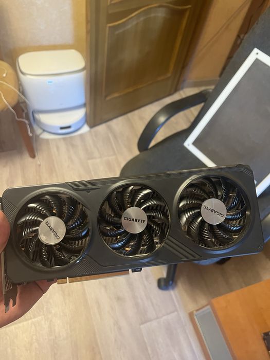 Видеокарта Gigabyte RTX 4060 8gb